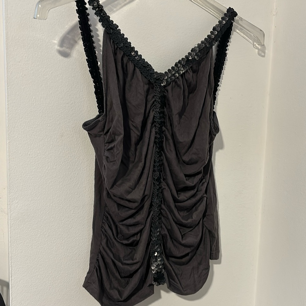 Sequence top